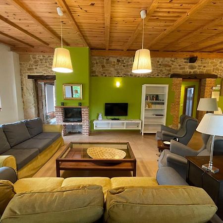 Apartamentos Playa Galizano Luaran gambar