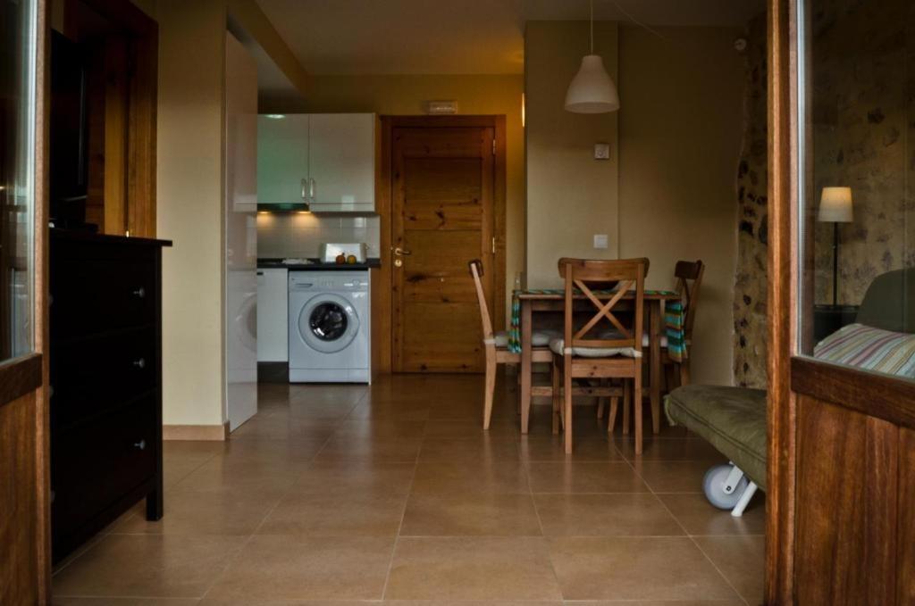Apartamentos Playa Galizano Luaran gambar