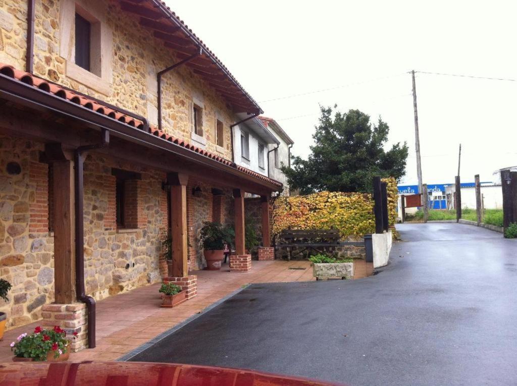 Apartamentos Playa Galizano Luaran gambar