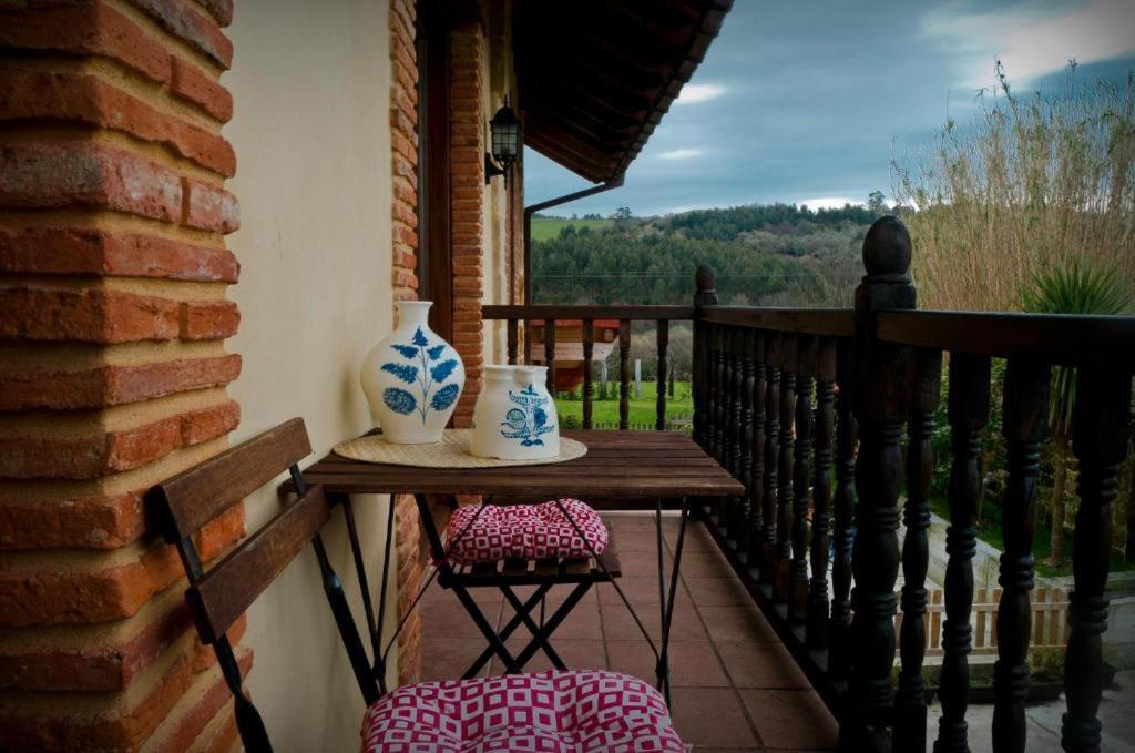 Apartamentos Playa Galizano Luaran gambar