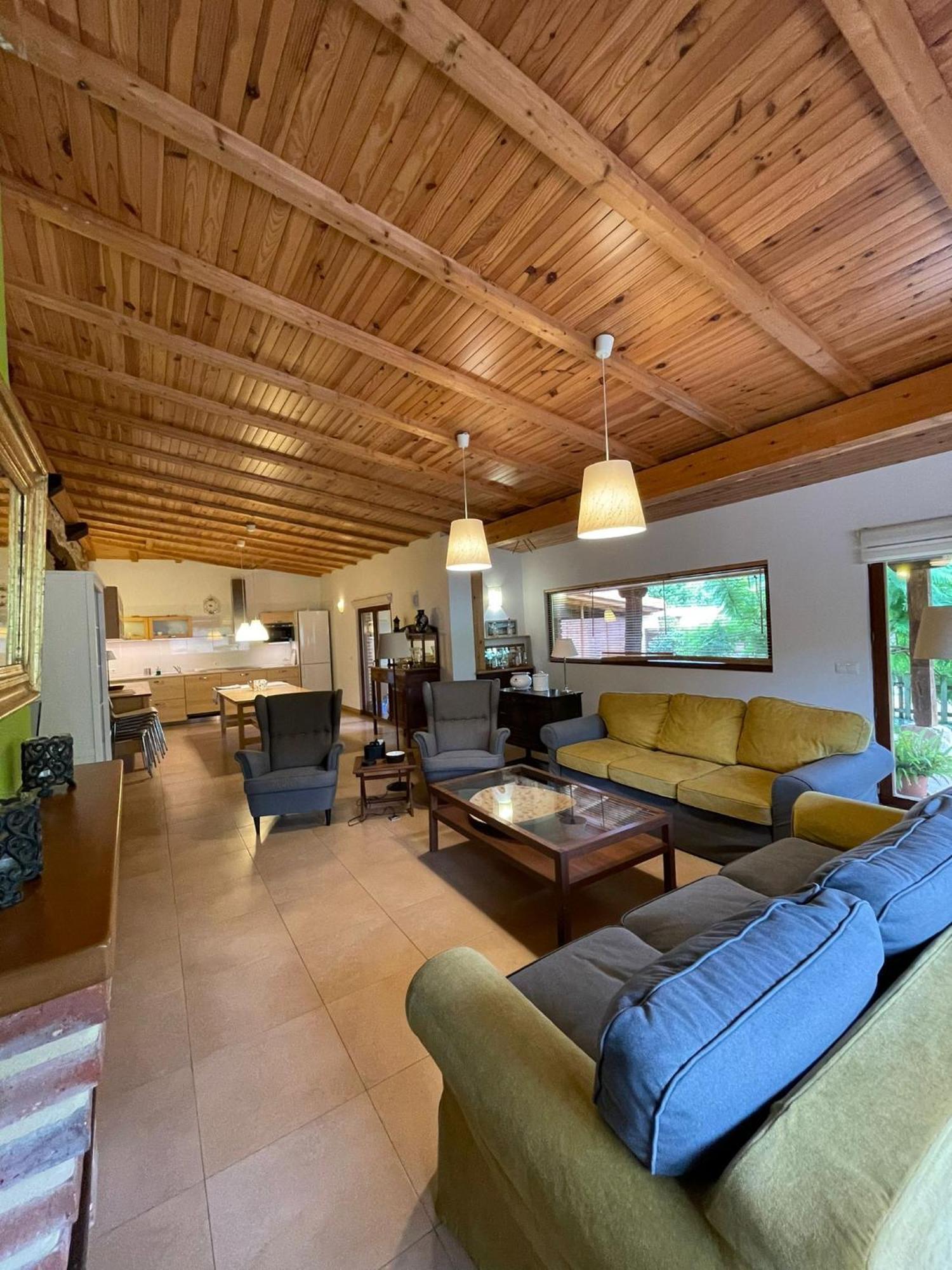 Apartamentos Playa Galizano Luaran gambar