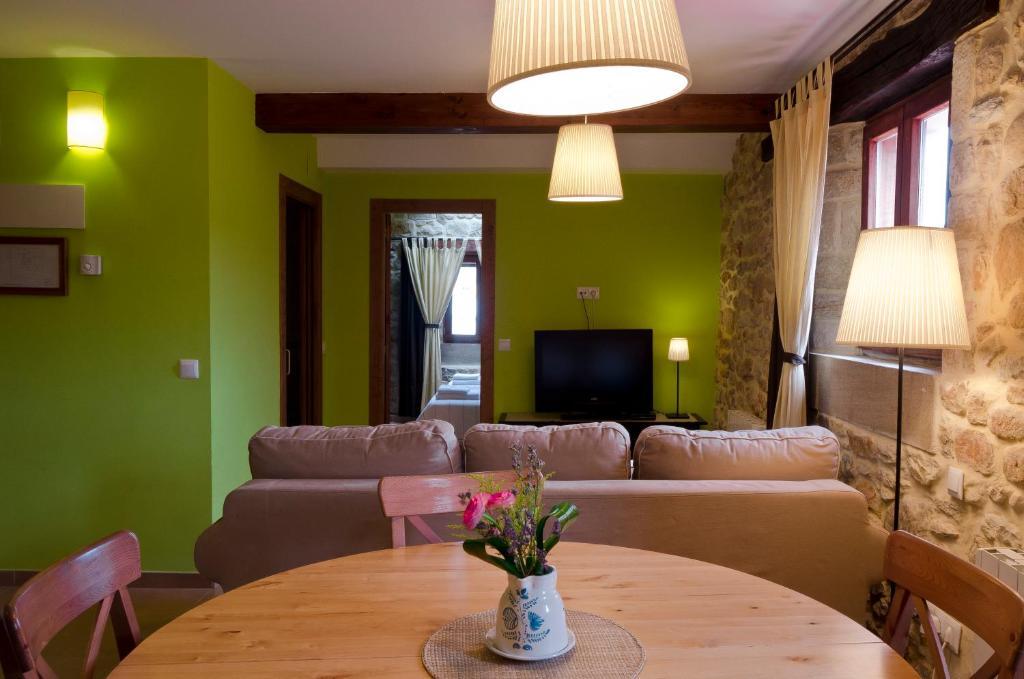 Apartamentos Playa Galizano Bilik gambar